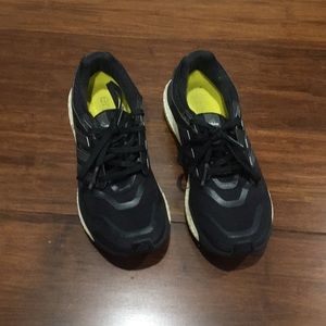 Adidas energy boost running shoe